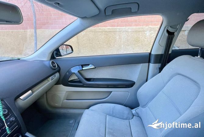 Auto in Vendita  a Tirana - 3,500 Euro