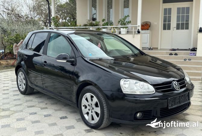 Makina ne shitje ne Tirane - 3,900 Euro