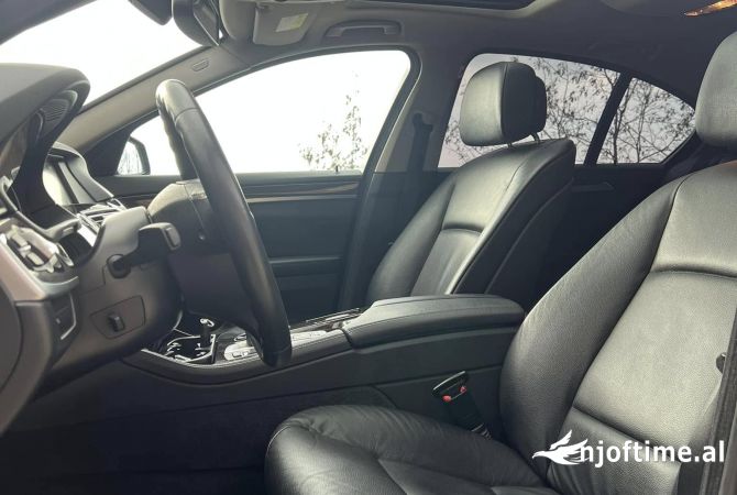 Makina ne shitje  ne Tirane - 9,000 Euro