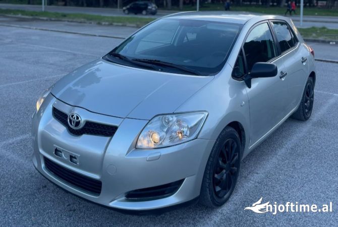Makina ne shitje ne Tirane - 3,900 Euro
