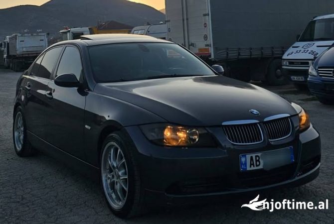 Makina ne shitje  ne Tirane - 4,900 Euro
