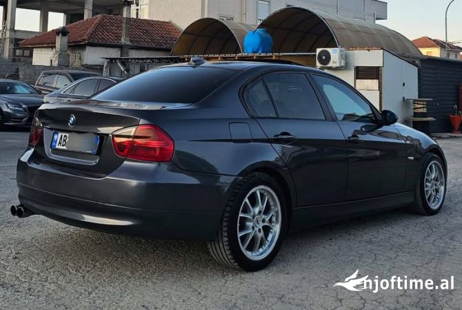 Makina ne shitje  ne Tirane - 4,900 Euro