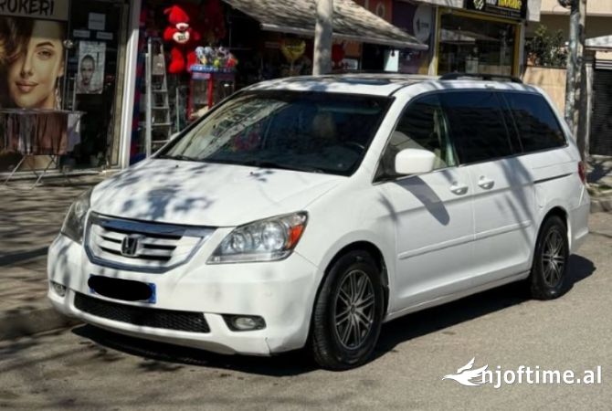 Makina ne shitje ne Tirane - 5,900 Euro