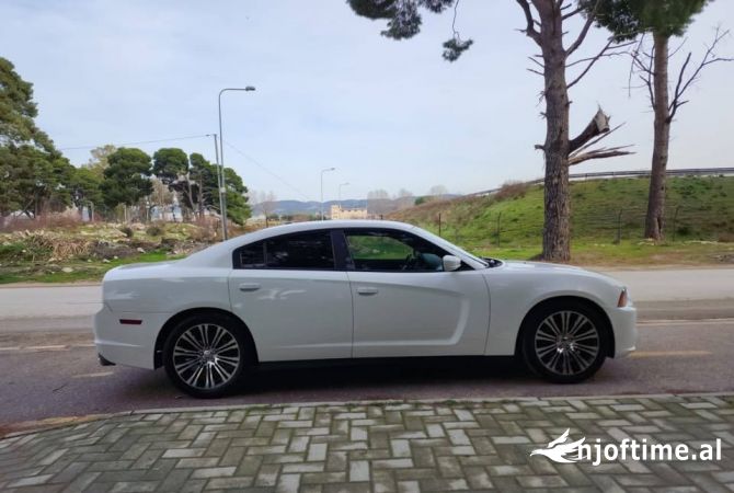 Auto in Vendita  a Tirana - 13,500 Euro