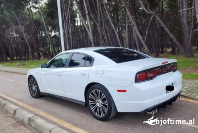 Auto in Vendita  a Tirana - 13,500 Euro