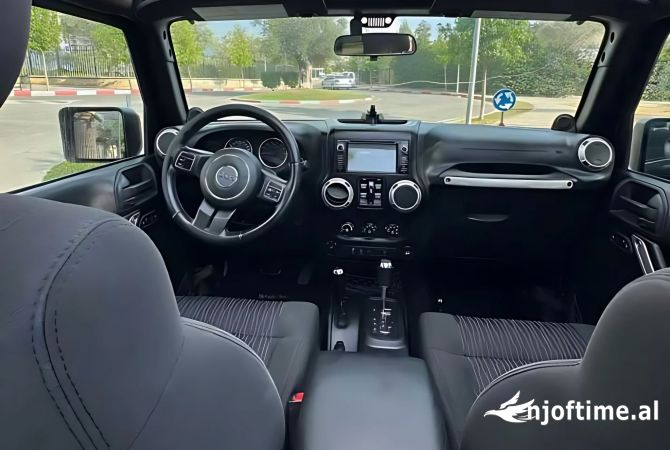 Auto in Vendita  a Tirana - 13,900 Euro