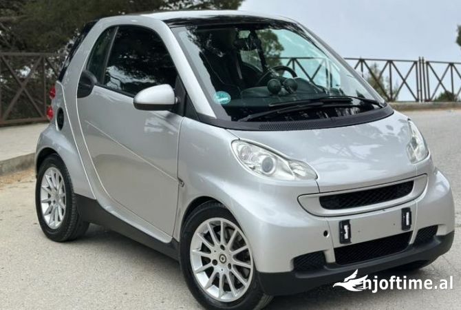Makina ne shitje ne Tirane - 3,600 Euro