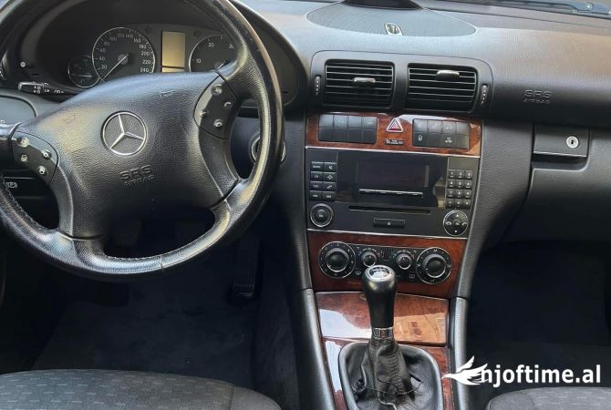 Auto in Vendita  a Tirana - 4,000 Euro