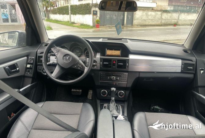 Auto in Vendita  a Tirana - 8,500 Euro