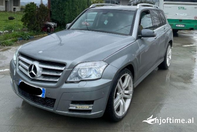 Makina ne shitje ne Tirane - 8,500 Euro