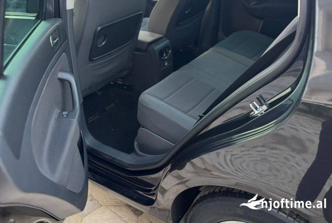 Auto in Vendita  a Tirana - 3,900 Euro