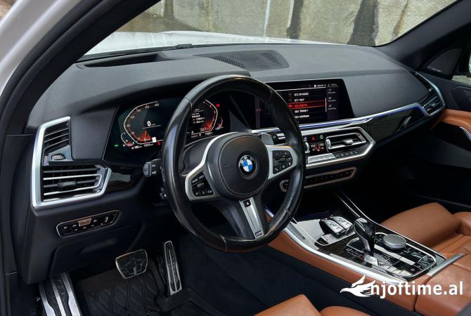 Makina ne shitje ne Tirane, BMW, 2019 Benzine,Kambio Automatik Pagesa 42,000  Euro.