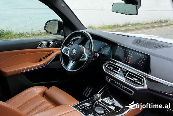 Makina ne shitje ne Tirane, BMW, 2019 Benzine,Kambio Automatik Pagesa 42,000  Euro.