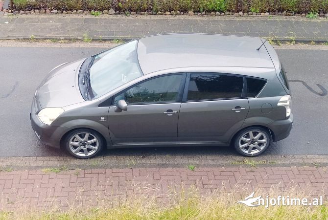 Makina ne shitje ne Tirane - 4,200 Euro