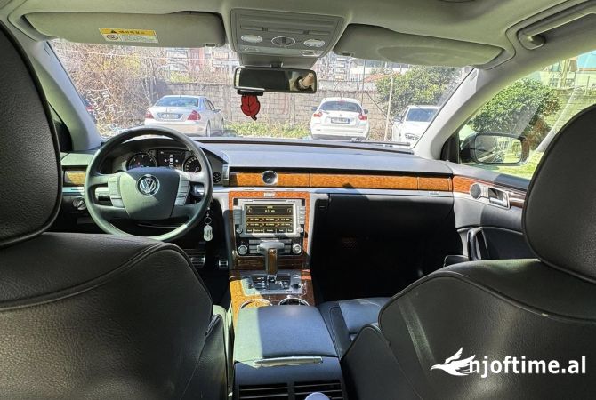 Makina ne shitje ne Tirane, Volkswagen, 2013 Diesel,Kambio Automatik Pagesa 8,990  Euro.