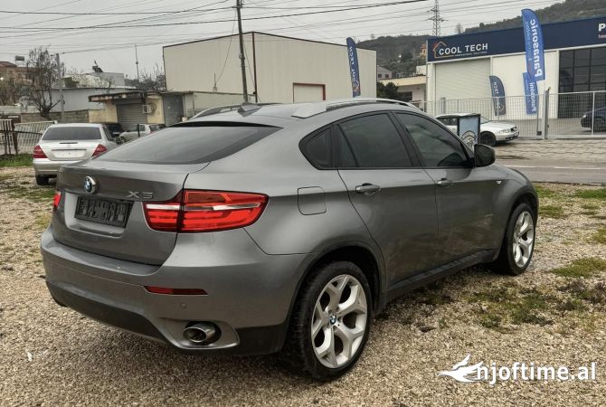 Makina ne shitje  ne Tirane - 14,900 Euro