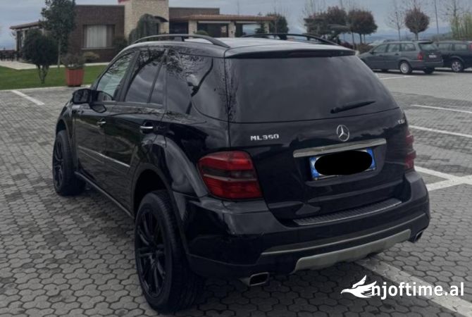 Makina ne shitje ne Tirane, Mercedes-Benz, 2007 Diesel,Kambio Automatik Pagesa 4,999  Euro.