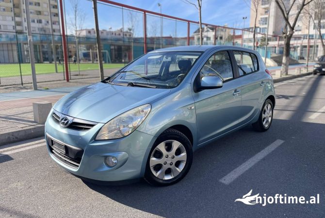 Auto in Vendita  a Tirana - 4,500 Euro