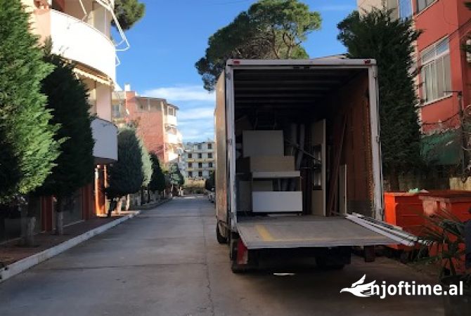 Sherbime Udhetimi dhe Transporti  ne Tirane - 0 