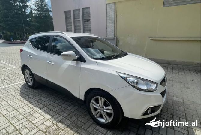 Makina ne shitje ne Tirane - 7,300 Euro