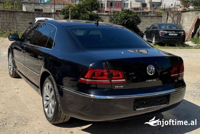 Makina ne shitje ne Tirane, Volkswagen, 2013 Diesel,Kambio Automatik Pagesa 9,990  Euro.