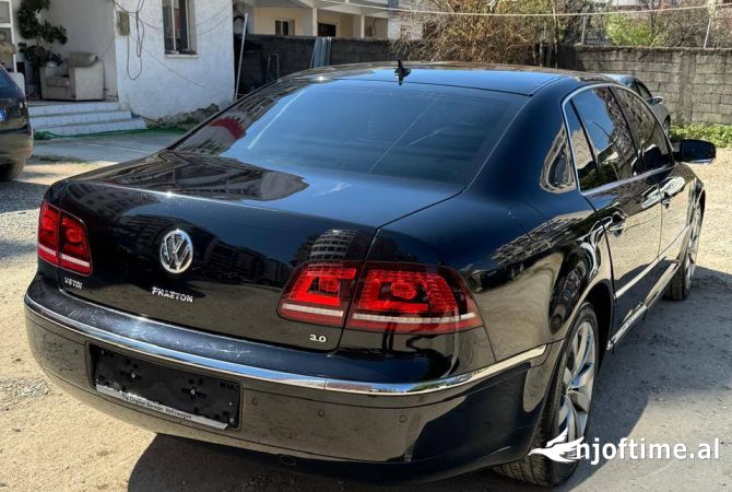 Makina ne shitje ne Tirane, Volkswagen, 2013 Diesel,Kambio Automatik Pagesa 9,990  Euro.