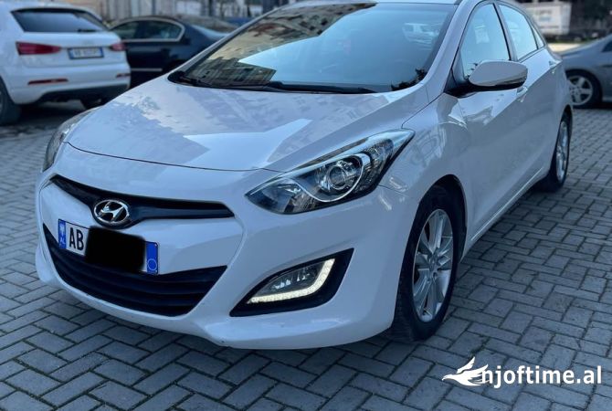 Makina ne shitje ne Tirane - 7,500 Euro