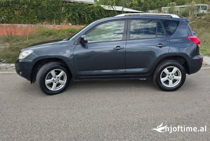 Auto in Vendita  a Tirana - 5,999 Euro