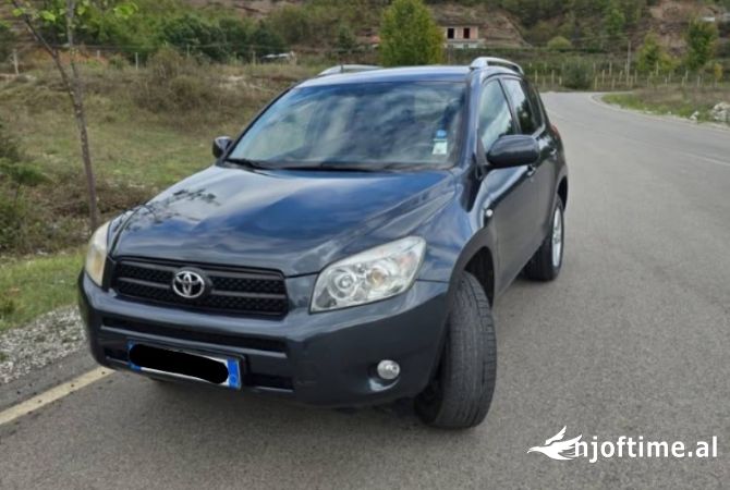 Makina ne shitje ne Tirane - 5,999 Euro