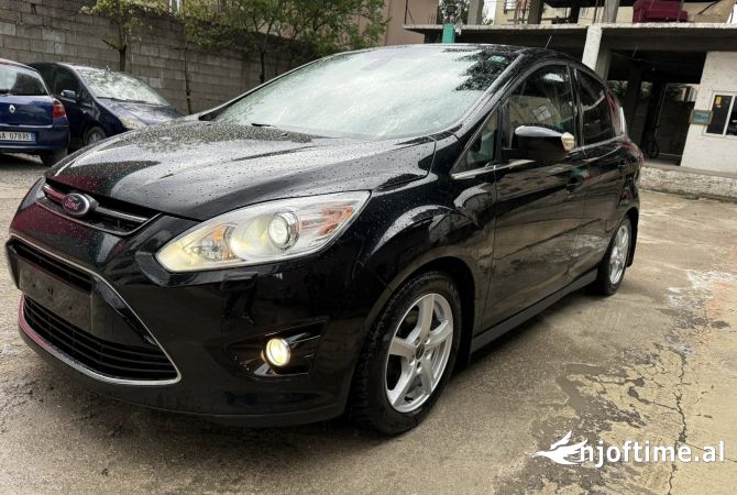 Makina ne shitje ne Tirane - 5,900 Euro