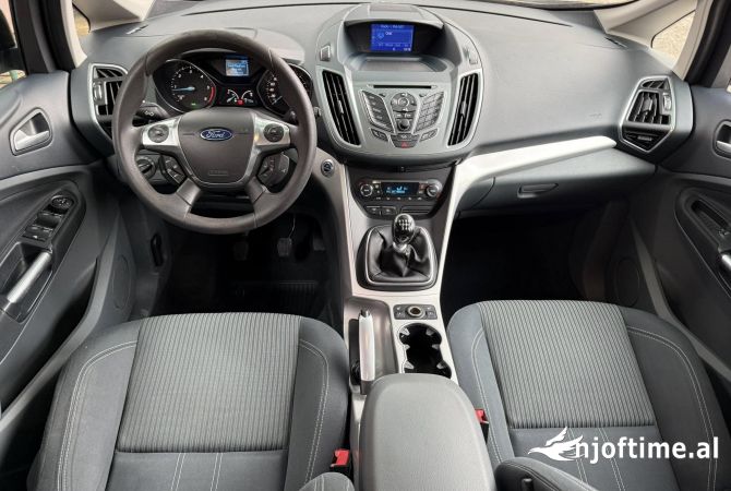 Auto in Vendita  a Tirana - 5,900 Euro