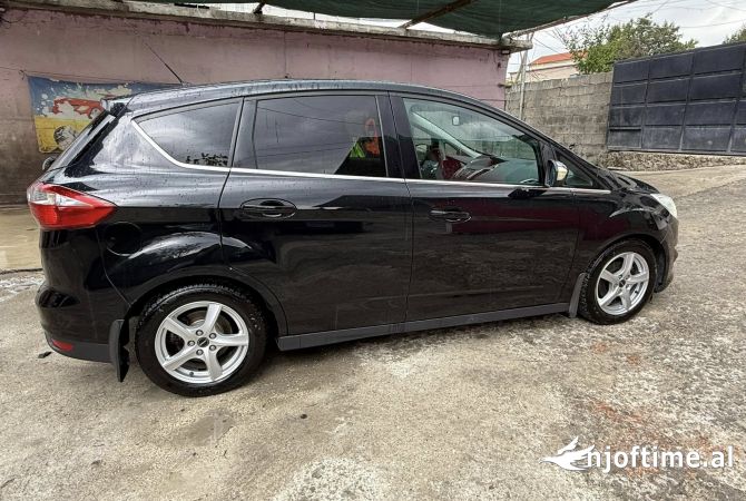 Auto in Vendita  a Tirana - 5,900 Euro