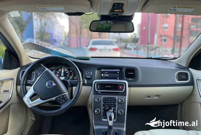Auto in Vendita  a Tirana - 10,500 Euro