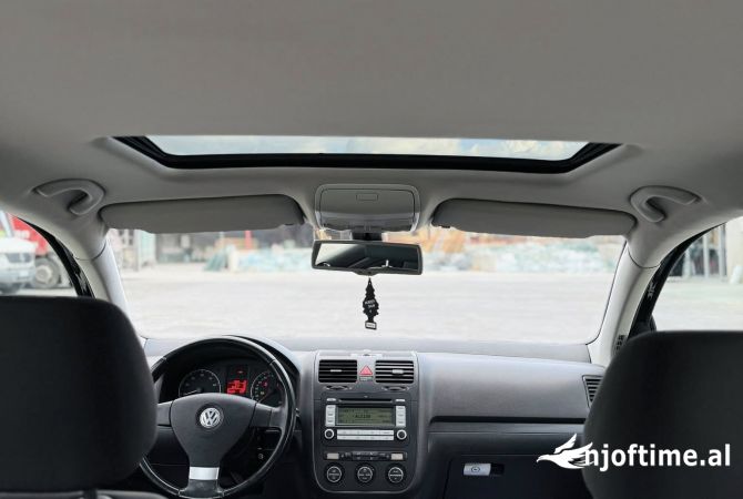 Makina ne shitje ne Tirane, Volkswagen, 2007 gasoline-gas,Kambio Automatik Pagesa 4,600  Euro.