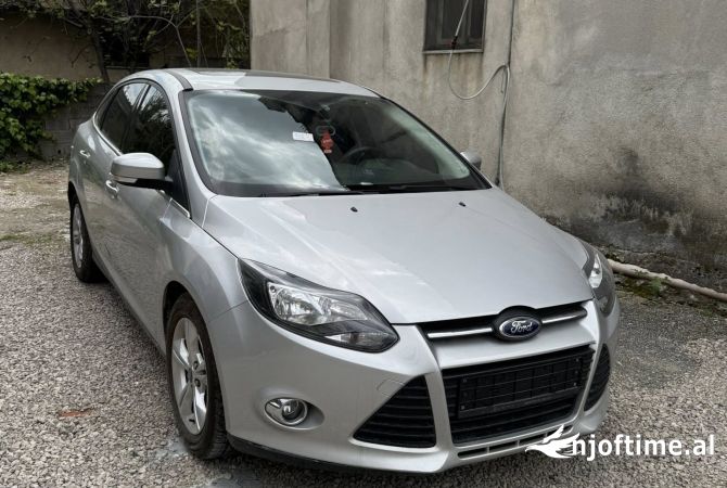 Makina ne shitje ne Tirane - 7,200 Euro
