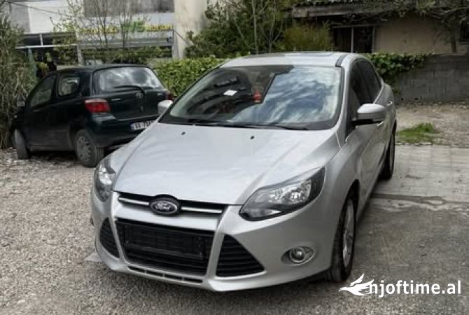 Makina ne shitje ne Tirane, Ford, 2013 Diesel,Kambio Automatik Pagesa 7,200  Euro.