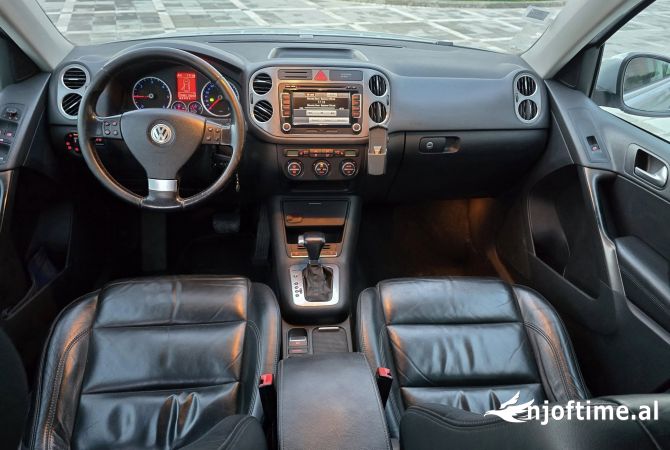 Makina ne shitje  ne Tirane - 7,800 Euro