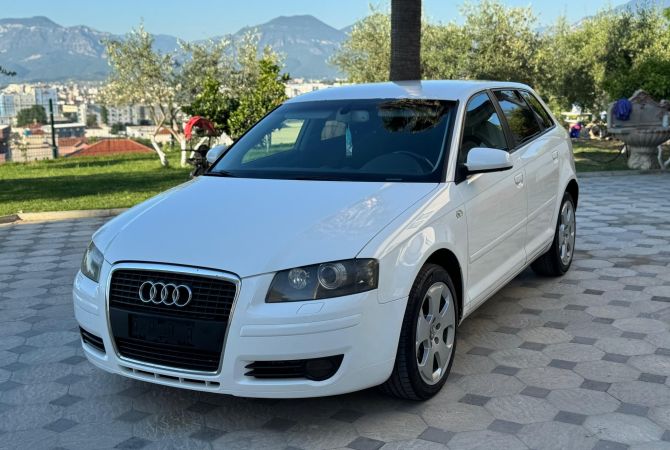 Makina ne shitje ne Tirane - 4,700 Euro
