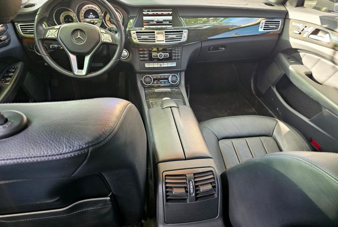 Makina ne shitje  ne Tirane - 12,500 Euro
