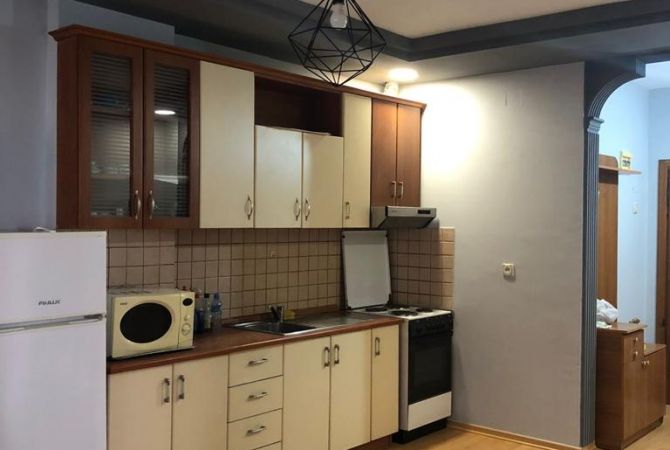 Shtepi me qera 2+1 ne Tirane - 50,000 Leke