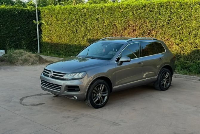 Auto in Vendita  a Tirana - 11,500 Euro