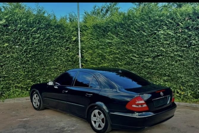 Auto in Vendita  a Tirana - 5,200 Euro