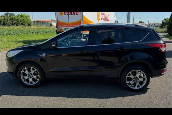 Makina ne shitje  ne Tirane - 8,500 Euro