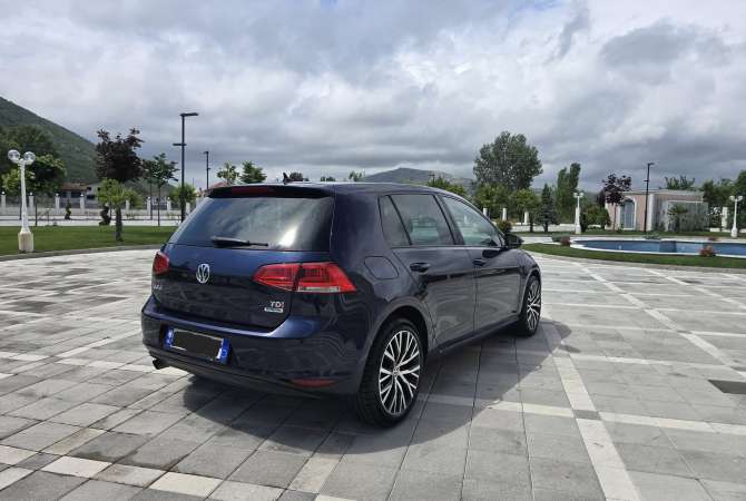 Makina ne shitje  ne Tirane - 8,900 Euro