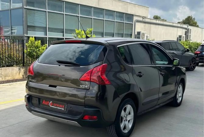 Makina ne shitje  ne Tirane - 4,800 Euro