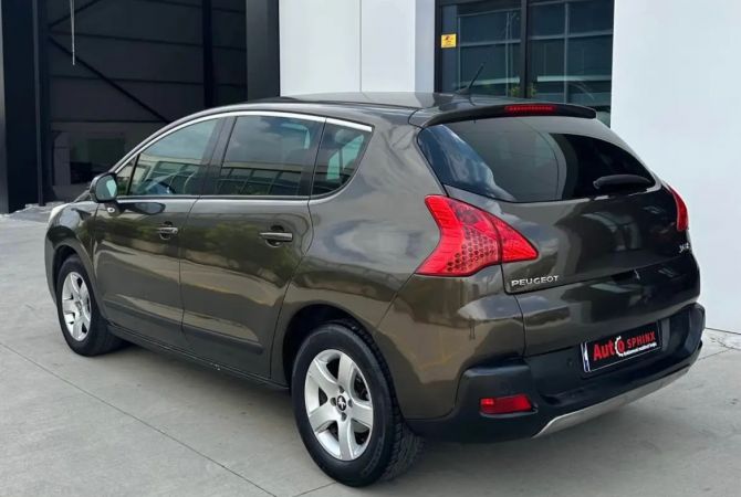 Makina ne shitje  ne Tirane - 4,800 Euro