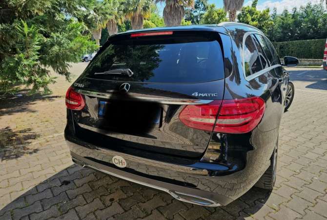Makina ne shitje  ne Tirane - 17,950 Euro