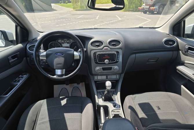 Makina ne shitje ne Tirane, Ford, 2009 Diesel,Kambio Manual Pagesa 3,800  Euro.