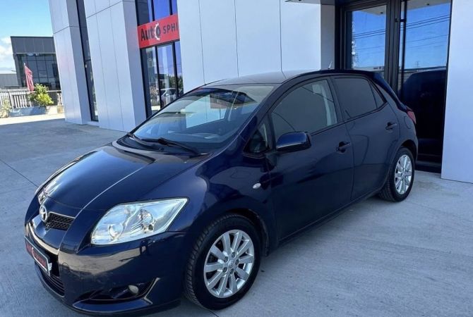 Makina ne shitje  ne Tirane - 5,800 Euro