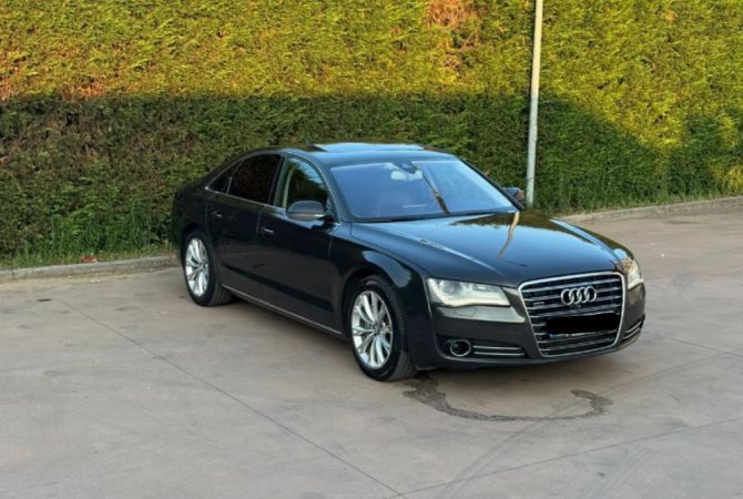 Makina ne shitje  ne Tirane - 17,500 Euro